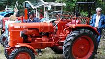 Výstava historických traktorů na Hraničních slavnostech v Lubech 2008
