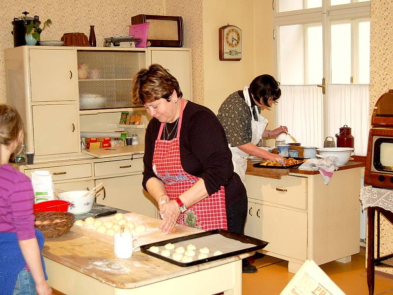 Velikonoční jarmark v chebském muzeu brali návštěvníci útokem.