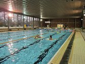 Plavecký bazén v Aši je velmi oblíbeným cílem pro sportovní, ale i rekreační vodní radovánky. Modernizace probíhá už řadu let a teď přijde na řadu i krytý bazén.