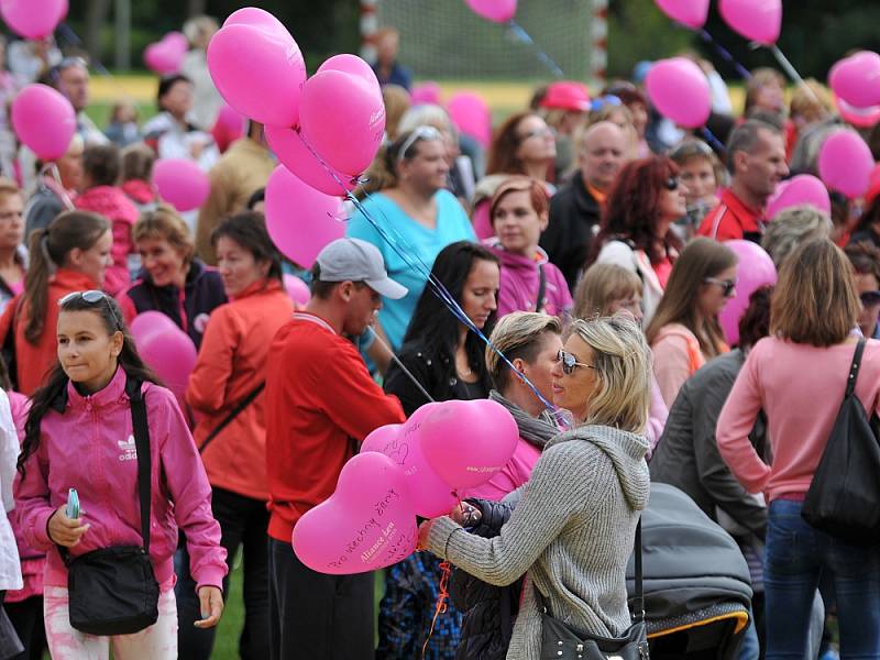 Růžový Avon pochod zamířil také do Chebu. 