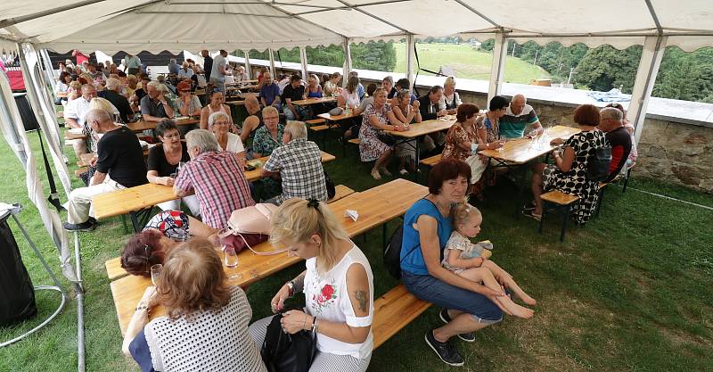 Seeberský festival vína Wine & Food přilákal spousty návštěvníku, počasí přálo