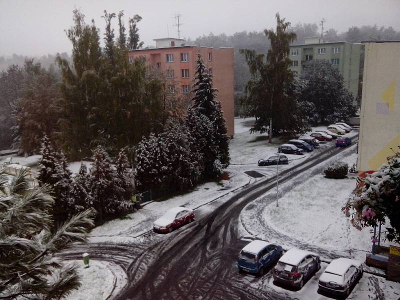 Chebsko zasypal v říjnu sníh. 