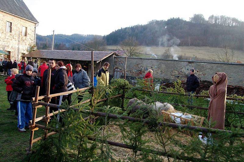 Vánoční jarmark v Jakubově na Karlovarsku