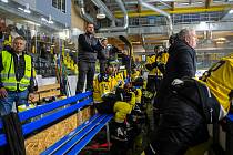 Hokejisté po výhře 3:0 nad Přerovem neuspěli na lede Poruby, kde prohráli 0:2. 