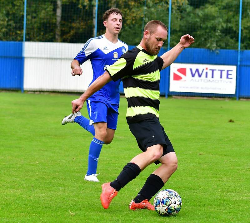 Čtvrtou výhru si připsali v krajském přeboru na účet fotbalisté Nejdku, kteří porazili Lomnici vysoko 8:1.