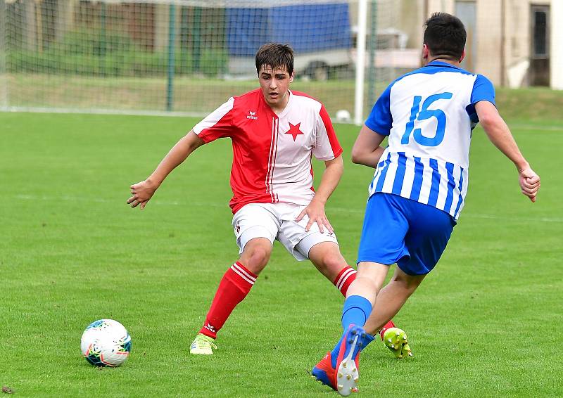 Třináct kousků nasázel bez milosti na rozloučenou s Turnajem KKFS ostrovský FK rezervě karlovarské Slavie.