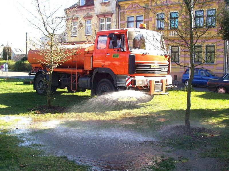 Sucho a teplo dělá radost i starost.