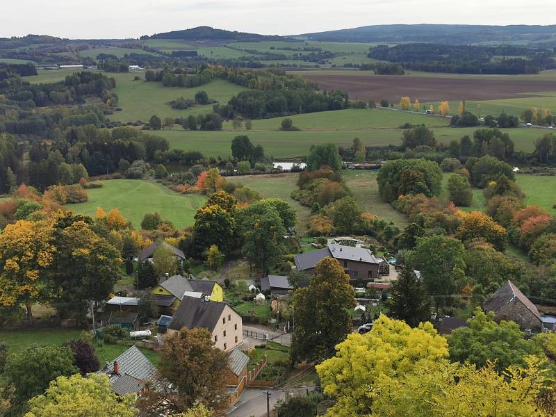 Zřícenina hradu Andělská hora přitahuje lidi už desítky let