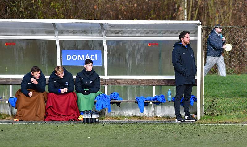 Ostrov udělal vítěznou tečku, porazil mladíky Slavie, slavil výhru 5:2.