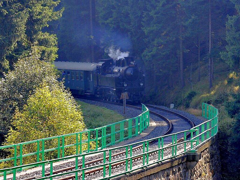 Oslavy 110 let železniční trati z Karlových Varů do Potůčků - Krušnohorský Semmering