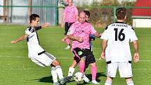 Fotbalisté Karlovy Vary-Dvory dosáhli v podzimní části již na sedmou výhru, když v dohrávce 6. kola I. A třídy porazili Skalnou 4:3.