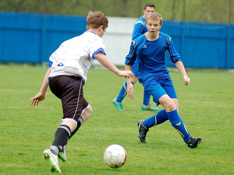 Nejdek si připsal domácí výhru 2:0 nad složeným týmem Sedlece a karlovarské Lokomotivy. 