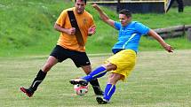 Dalovice i v oslabení vyhrály, když porazily Božičany 2:1.