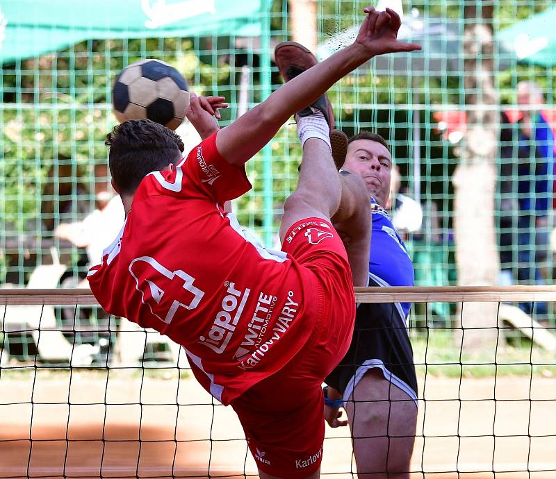 Karlovarsko vstoupilo úspěšně do nového ročníku extraligy, když porazilo Příbram 3:0 na sety.