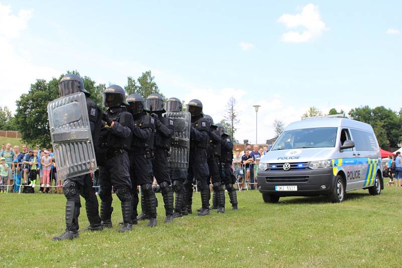 Den záchranářů Karlovarského kraje na Rolavě v Karlových Varech.