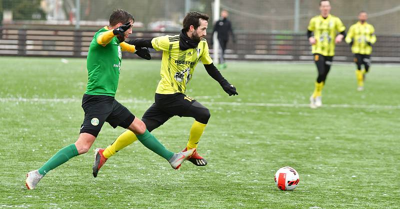 FK Baník Sokolov - TJ Robstav Přeštice 0:3 (0:0).