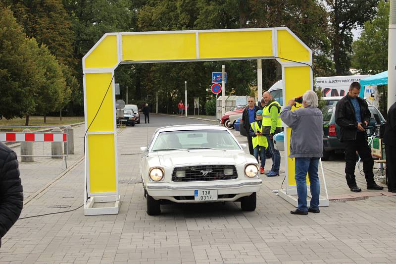 Historia Motor Club Františkovy Lázně pořádal v sobotu 1. září už 8. ročník Veteran Rallye Františkovy Lázně.