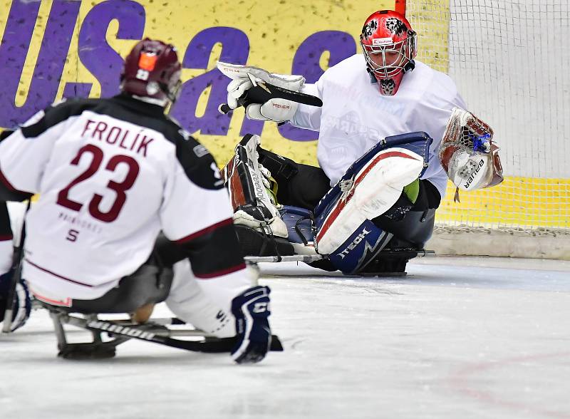 Para hokejisté Sharks i napodruhé porazili pražskou Spartu, když dosáhli tentokrát na výhru 4:0.