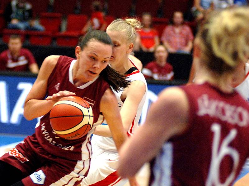 České basketbalistky si to rozdaly s Lotyšskem.