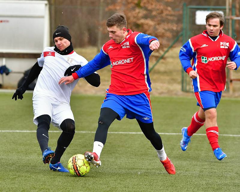 Nová Role porazila Královské Poříčí v prvním jarním utkání krajského přeboru 1:0.