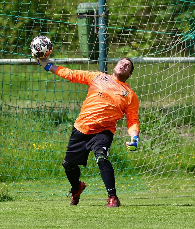 Štědrá projela v Dalovicích vyhraný zápas, když sice vedla během utkání 2:0, ale nakonec prohrála 2:3.