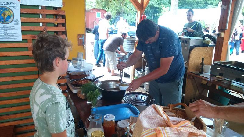 Festival Zázračná planeta země v Bečovské botanické zahradě.