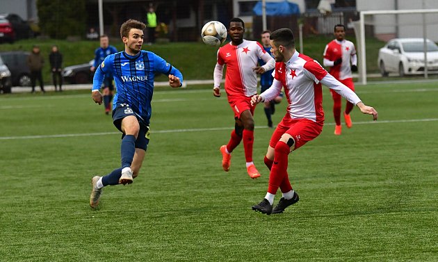 Domažlice uspěly v lázních, porazily Slavii 2:1.