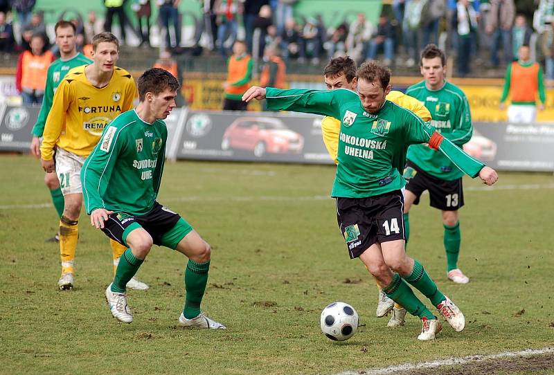 Sokolov se střetl s Bohemians na svém hřišti v rámci II. ligy v roce 2009, kdy prohrál 1:2. Na utkání si našlo cestu 2860 diváků.