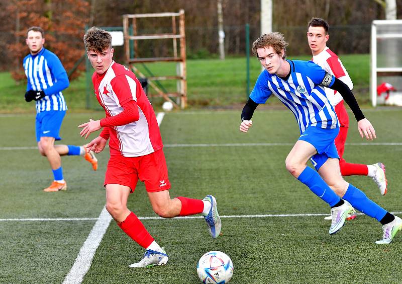 Ostrov udělal vítěznou tečku, porazil mladíky Slavie, slavil výhru 5:2.