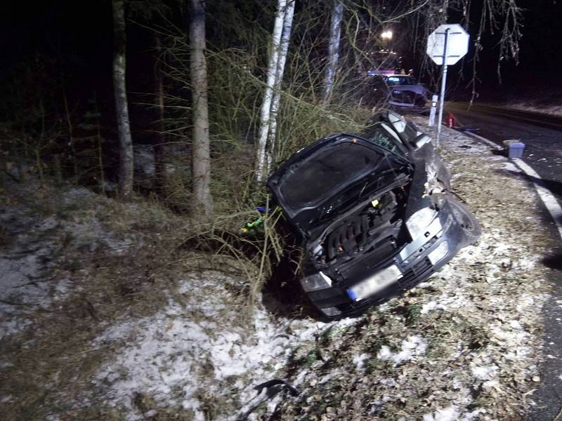 Vážná dopravní nehoda u Olšových Vrat.