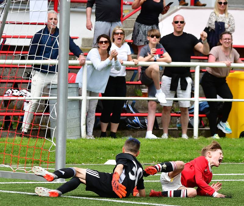 Memoriál Jiřího Feureisla přetavily v triumf naděje Manchesteru United.