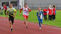 Karlovarské kontrolní závody uspořádal v týdnu na městském atletickém stadionu v lázeňském městě Triatlet Karlovy Vary.