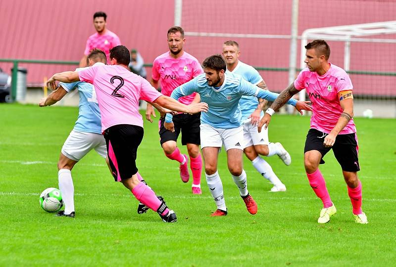 Dvory zvládly domácí premiéru, porazily Kynšperk 4:0.