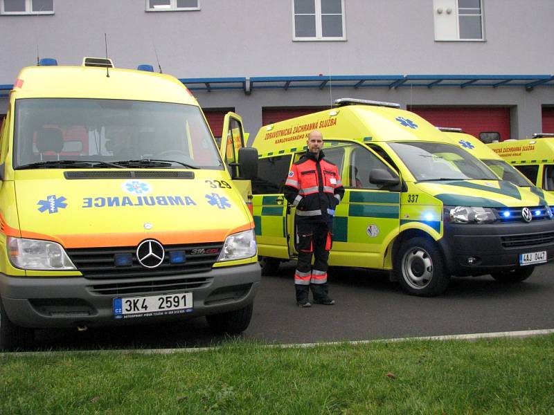 Tři nové sanitky se hlásí do služby