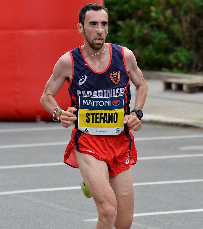 Pátý ročník Mattoni 1/2Maratonu Karlovy Vary ozdobily skvělé časy, když se nejrychlejšímu muži i ženě podařilo zaběhnout rekord závodu.