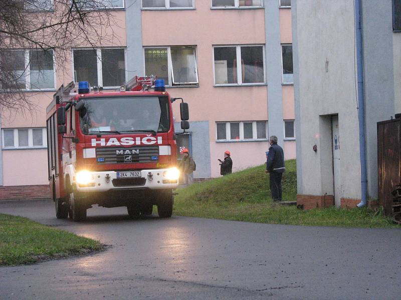 V ostrovské teplárně hořelo, naštěstí jen cvičně.