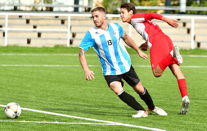 Mladíci Slavie dotáhli obrat do vítězného konce, porazili Novou Roli 5:2.