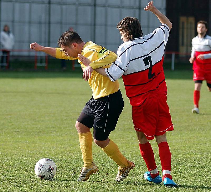 Toužimští fotbalisté v domácím prostředí porazili Františkovy Lázně. Na konto si připsali vítězství v poměru 3:1.