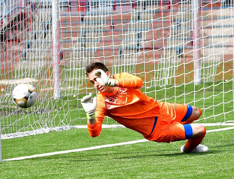 FC Slavia Karlovy Vary – FC Písek fotbal 2:0 (1:0).