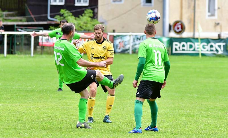 Fotbalisté Kraslic uspěli v souboji s Merklínem, když slavili výhru 6:2.