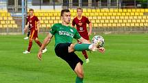 Čtyři branky museli skousnout fotbalisté Baníku Sokolov v duelu s béčkem Dukly Praha na stadionu v Blšanech.