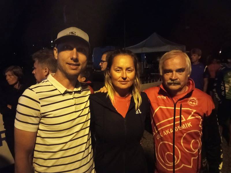Stolarčiková a Brož uspěli na MČR v dlouhém triatlonu v Otrokovicích.