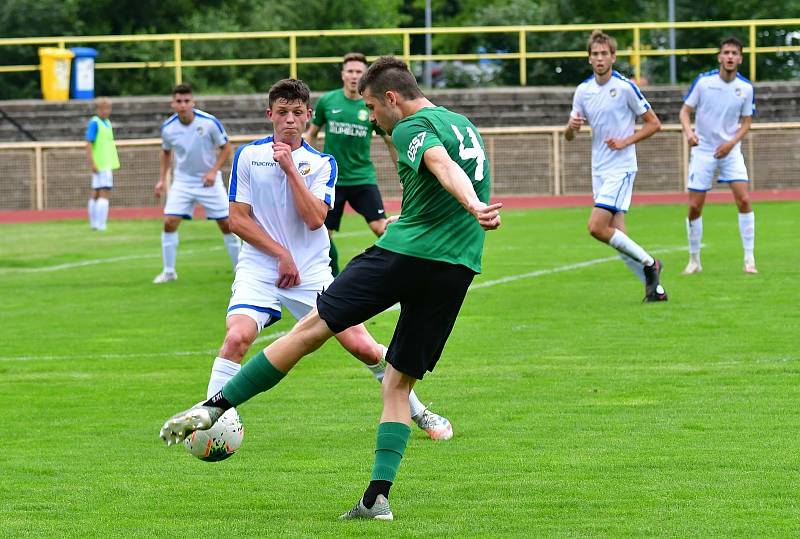 Nerozhodný výsledek uhráli fotbalisté třetiligového Sokolova na svém stadionu v souboji s Viktorií Plzeň U19.