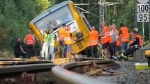 Ještě ve čtvrtek odpoledne nejezdily kvůli středeční železniční nehodě v Lázních Kynžvartu na trati Plzeň – Cheb vlaky.