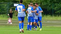 Fotbalisté Ostrova remizovali v předposledním kole s Českým Brodem 1:1, ale na záchranu v soutěži to nestačilo, jelikož Slaný obstál v derby s Kladnem, a definitivně tak ukončil šance ostrovského výběru na záchranu v divizní soutěži.