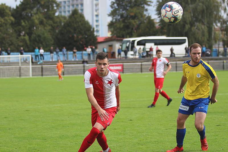 SK Rakovník - FC Slavia Karlovy Vary 4:2 (1:2).