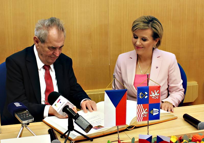 Prezident Miloš Zeman na návštěvě v Karlovarském kraji.