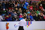 První květinový ceremoniál se odehrál na ostrovském zimním stadionu. Krasobruslařům v kategorii mladších chlapců propozice předepsaly pouze volné jízdy, v nich se nejlépe vedlo Vojtěchu Warischovi z Moravskoslezského kraje.  Foto: ODN/Czech Olympic