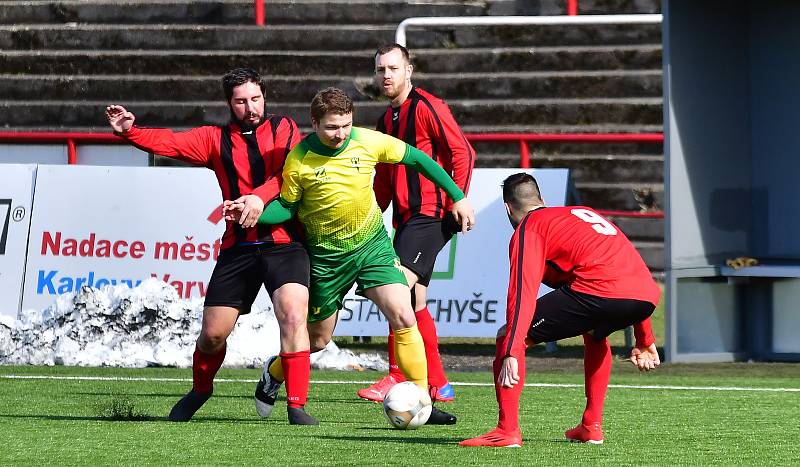 Dvory si připsaly na drahovické umělce na své konto vítězství nad Loktem v poměru 4:2, které bylo dvanáctým v soutěži.