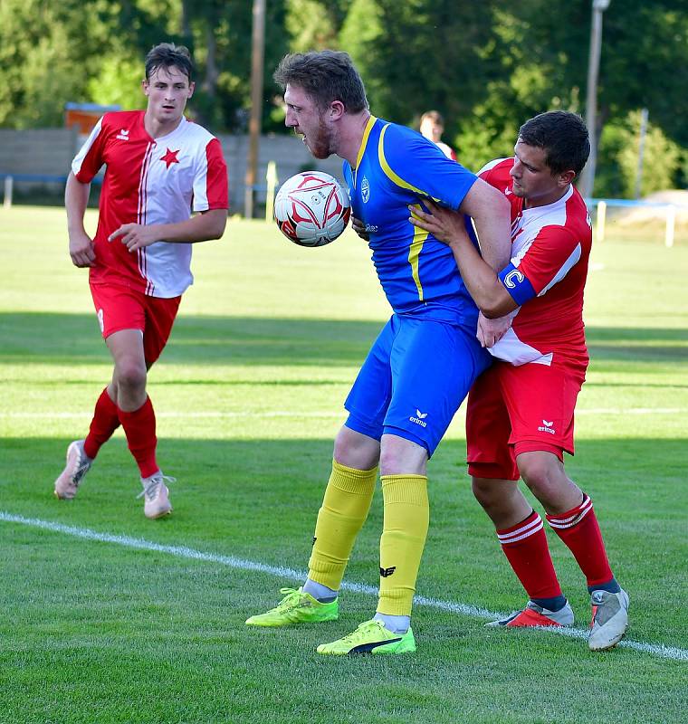 Karlovarská Slavia remizovala 2:2 s mariánskolázeňskou Viktorií.